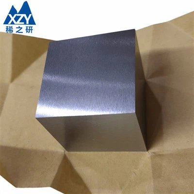 Quelles sont les normes de qualité pour les feuilles de tungstène pur ?